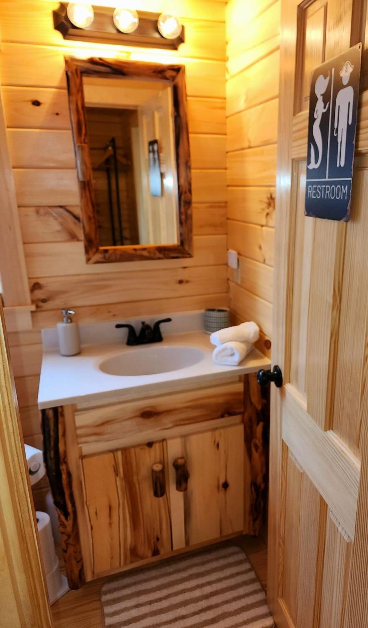 Water View Cabin Near North Topsail Beach Sneads Ferry Exterior foto